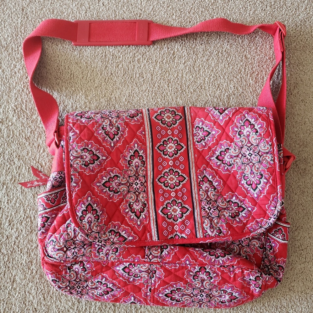 Vera Bradley messenger bag